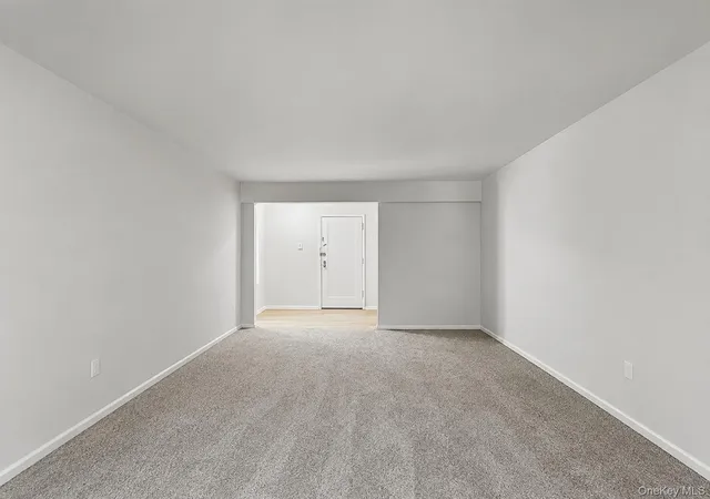 Photo 3 of Sale Pending at 2 Louisiana Ave #4B, Bronxville, NY 10708 | MLS# 1008615 | Listing updated on 2026-07-21