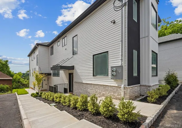 2nd image of 35 Prospect St #111, Spring Valley, NY 10977 | MLS# 1008620