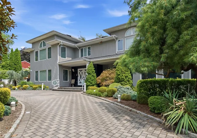 Photo 3 of Sale Pending at 75 Shoreham Dr E, Huntington, NY 11746 | MLS# 1008645 | Listing updated on 2026-09-24