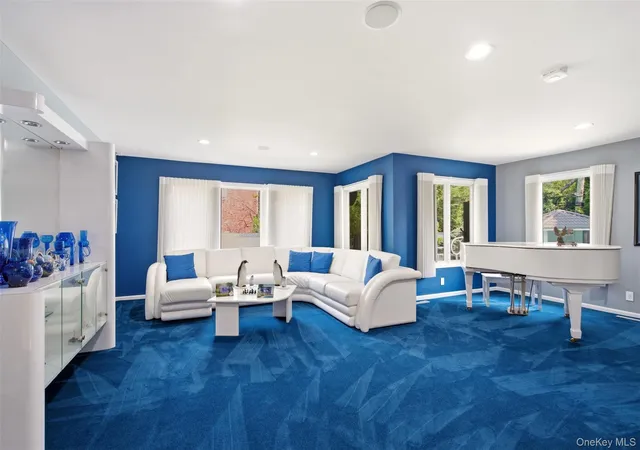 Photo 4 of Sale Pending at 75 Shoreham Dr E, Huntington, NY 11746 | MLS# 1008645 | Listing updated on 2026-09-24