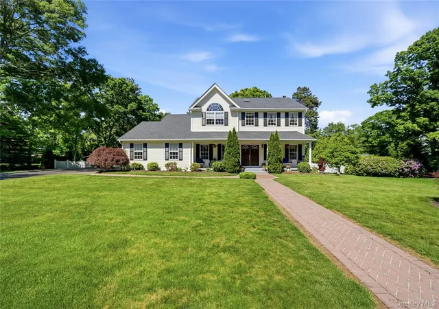 4th image of 9 Ridgefield Dr, Shoreham, NY 11786 | MLS# 1008648