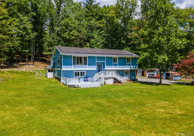 Homes for sale in Mamakating, NY | 20 Patrick Dr, Mamakating, NY 12721 | MLS# 1008649