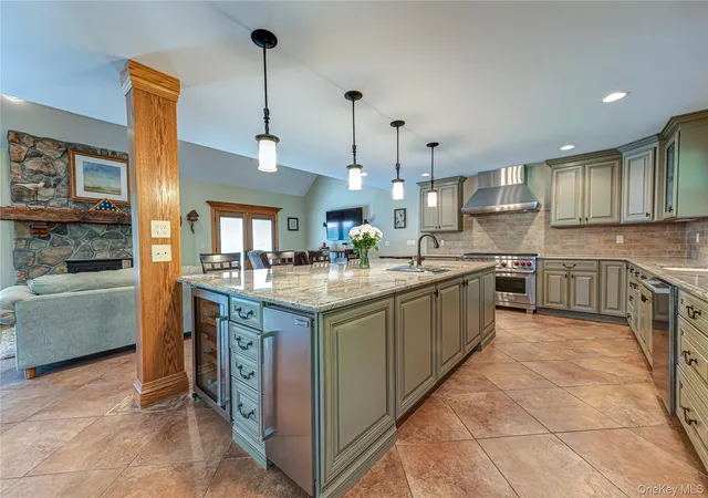 Photo 2 of Single family home for sale at 130 N Country Rd, Brookhaven, NY 11786 | MLS# 1008653 | Listing updated on 2026-10-03