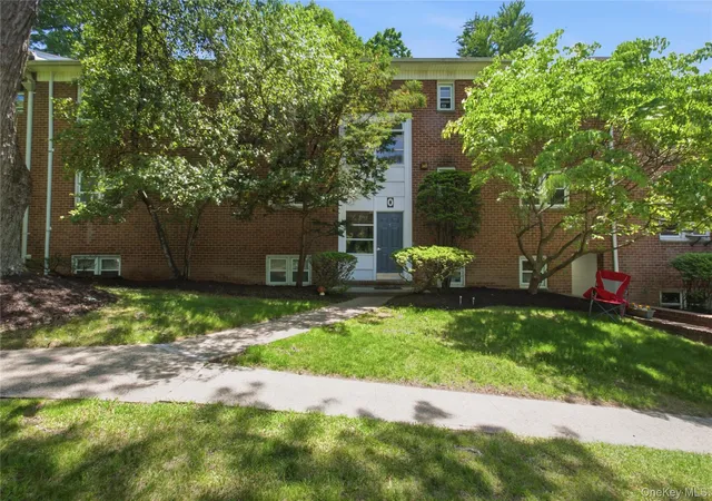 Homes for sale in Greenburgh, NY | 140 N Broadway, Greenburgh, NY 10522