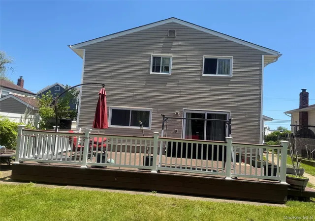 2nd image of 784 S Ocean Ave, Hempstead, NY 11520 | MLS# 1008705