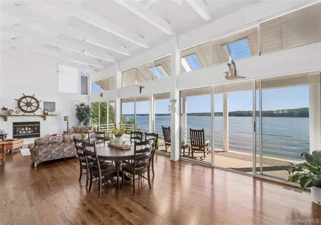 5th image of 47 Laurel Cove Rd, Oyster Bay, NY 11771 | MLS# 1008706