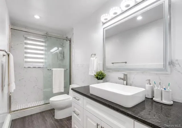 Photo 3 of Single family home for sale at 24 Holly Ln, Oyster Bay, NY 11753 | MLS# 1008722 | Listing updated on 2026-09-04