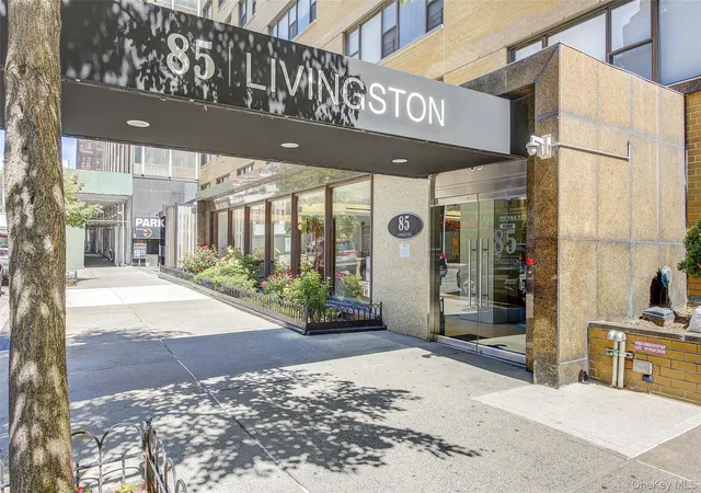 Photo 1 of Sale Pending at 85 Livingston St #8O, New York, NY 11201 | MLS# 1008762 | Listing updated on 2026-09-23
