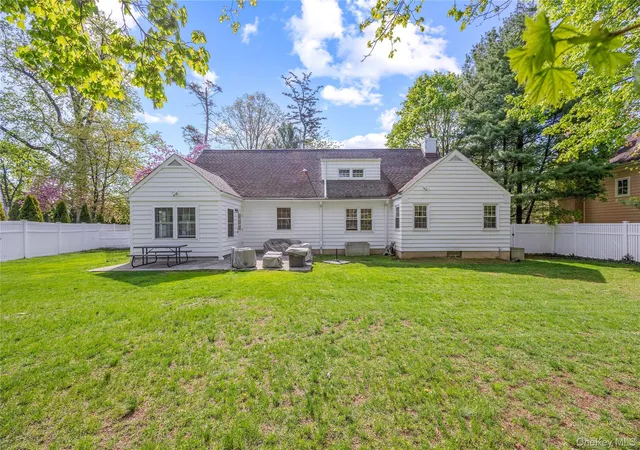 2nd image of 50 Wilmot Rd, New Rochelle, NY 10804 | MLS# 1008778
