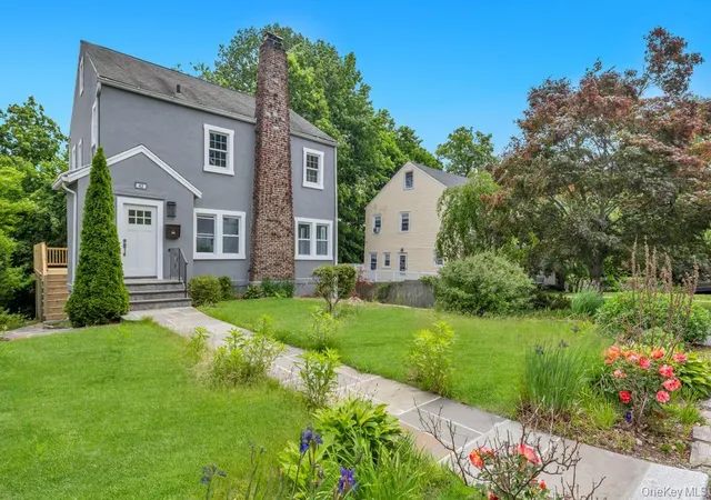 Homes for sale in Scarsdale, NY | 42 Stratford Rd, Scarsdale, NY 10583 | MLS# 1008783