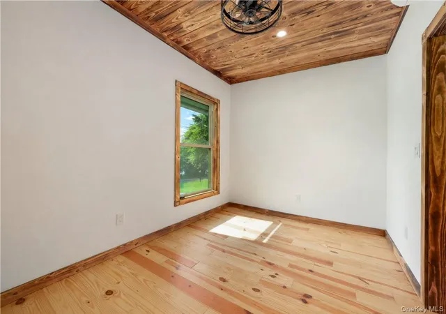 Homes for sale in Lumberland, NY | 608 High Rd, Lumberland, NY 12737 | MLS# 1008788