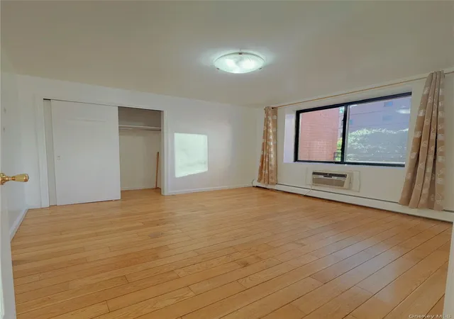 2nd image of 136-16 35Th Ave #2B, New York, NY 11354 | MLS# 1008793