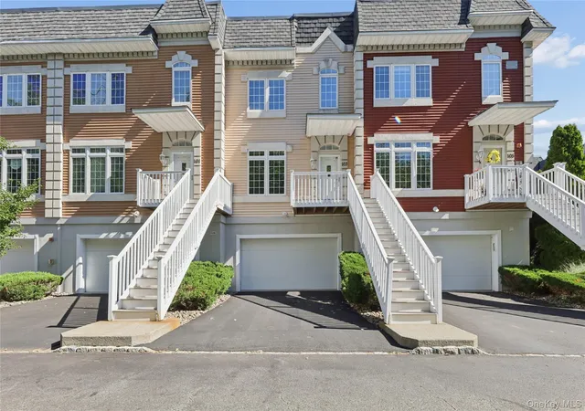 Homes for sale in Clarkstown, NY | 103 Alexander Ct, Clarkstown, NY 10954 | MLS# 1008798