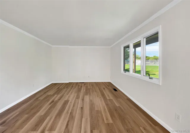 5th image of 51 Jefferson Oval #E, Yorktown, NY 10598 | MLS# 1008809