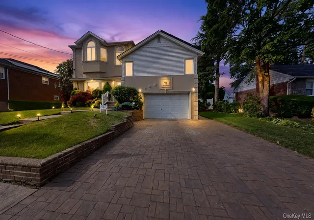 25th image of 41 Westbrook Ln, Hempstead, NY 11575 | MLS# 1008816