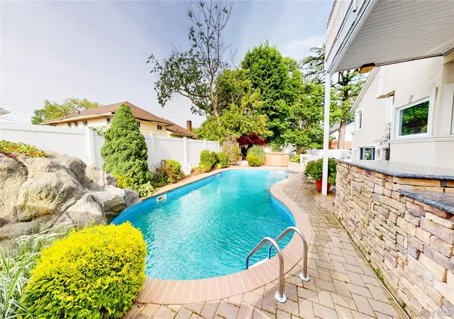 3rd image of 41 Westbrook Ln, Hempstead, NY 11575 | MLS# 1008816