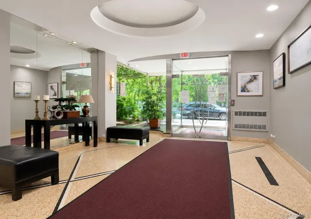 2nd image of 4295 Webster Ave #2D, New York, NY 10470 | MLS# 1008851