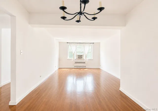 3rd image of 4295 Webster Ave #2D, New York, NY 10470 | MLS# 1008851