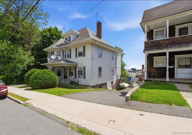 Homes for sale in Port Chester, NY | 27 Soundview St, Port Chester, NY 10573 | MLS# 1008870
