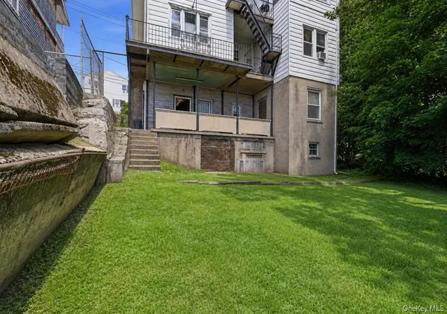 Homes for sale in Port Chester, NY | 27 Soundview St, Port Chester, NY 10573 | MLS# 1008870
