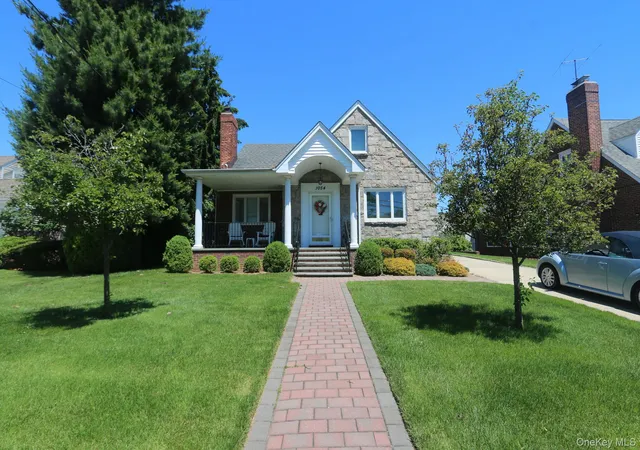Photo 1 of Sale Pending at 1054 Tulip Ave, Hempstead, NY 11010 | MLS# 1008930 | Listing updated on 2026-08-05
