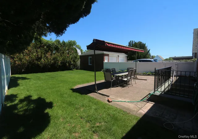 Photo 18 of Sale Pending at 1054 Tulip Ave, Hempstead, NY 11010 | MLS# 1008930 | Listing updated on 2026-08-05