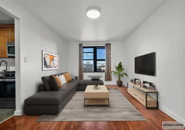 1st image of 150 29 72nd Rd #4H, New York, NY 11367 | MLS# 1008948