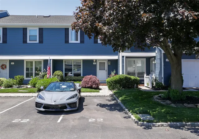 1st image of 100 Baker Ct #22, Hempstead, NY 11558 | MLS# 1008972