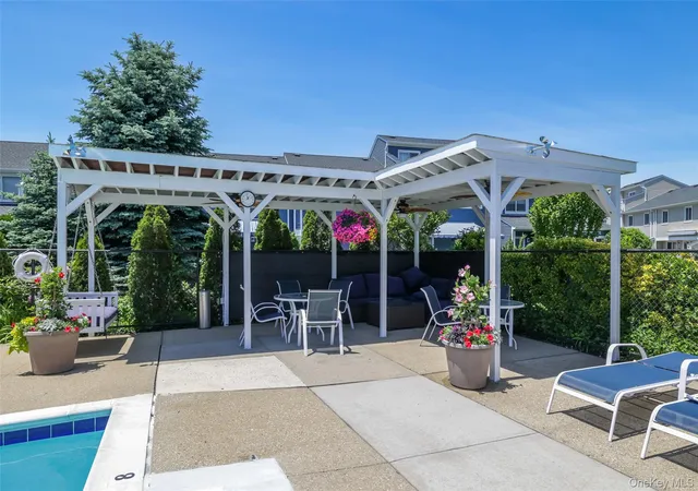29th image of 100 Baker Ct #22, Island Park, NY 11558 | MLS# 1008972