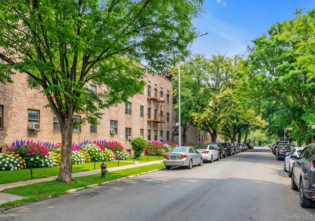 Homes for sale in New York, NY | 144 20 78th Rd #1k, New York, NY 11367 | MLS# 1008992