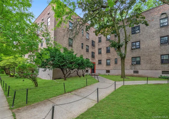 Homes for sale in New York, NY | 144 20 78th Rd #1k, New York, NY 11367 | MLS# 1008992