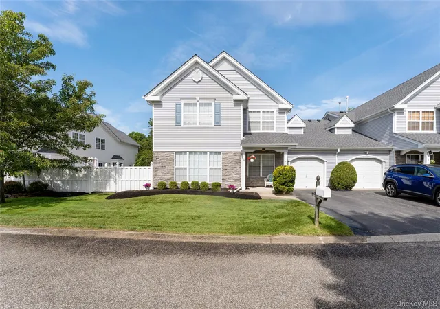 Homes for sale in Brookhaven, NY | 5 Robert Ln #5, Brookhaven, NY 11953 | MLS# 1009003