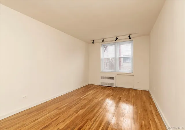 5th image of 31-85 Crescent Street #2nd, Astoria, NY 11106 | MLS# 1009010
