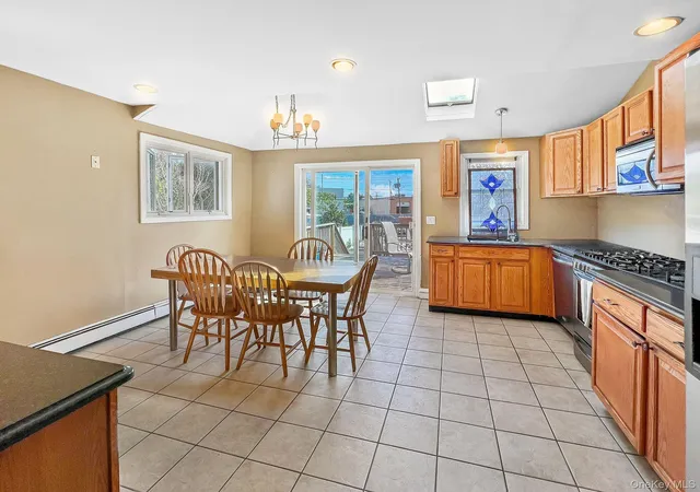 4th image of 3321 Murdock Ave, Oceanside, NY 11572 | MLS# 1009043