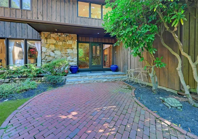 5th image of 6 Cliffside Dr, Port Jefferson, NY 11777 | MLS# 1009076