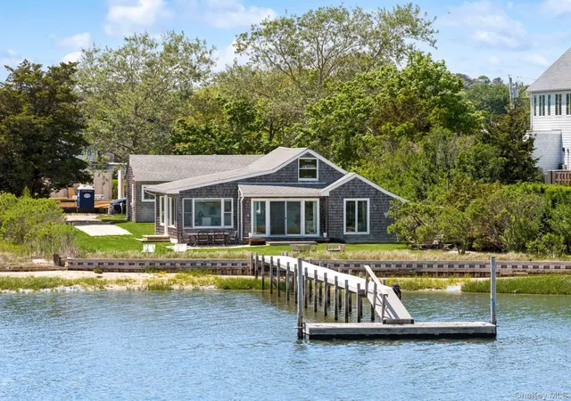 Homes for sale in Southampton, NY | 108 Little Neck Rd, Southampton, NY 11968 | MLS# 1009086