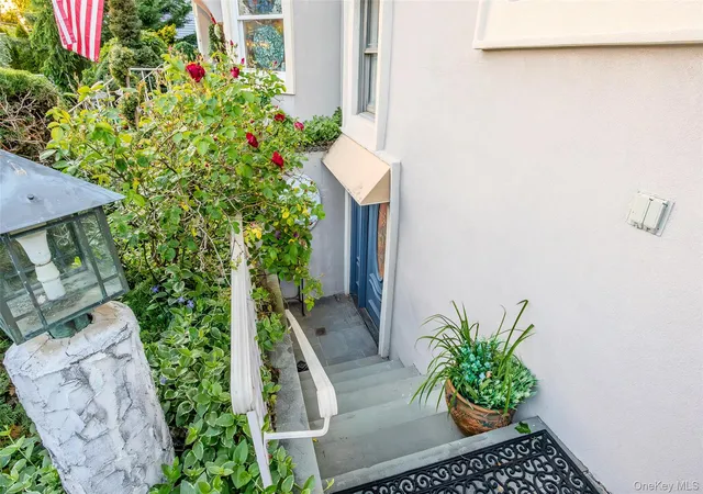44th image of 315 Wynsum Ave, Hempstead, NY 11566 | MLS# 1009087