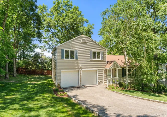 2nd image of 7 Hastings Close, Hastings On Hudson, NY 10706 | MLS# 1009117