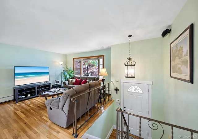 3rd image of 181 Emerson Ave, North Babylon, NY 11703 | MLS# 1009120