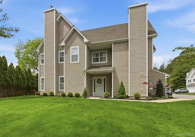 1st image of 84 Erik Dr, East Setauket, NY 11733 | MLS# 1009146