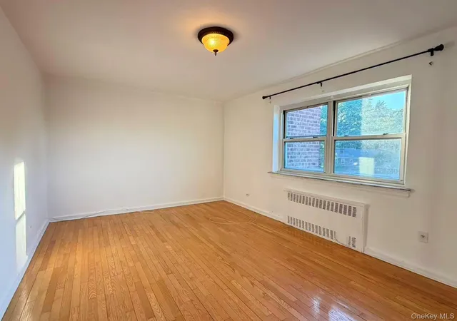 Homes for sale in New York, NY | 111 25 66th Avenue, New York, NY 11375 | Houzeo