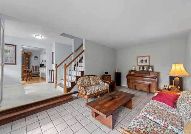 4th image of 38 Pamlico Ave, Islip, NY 11779 | MLS# 1009185
