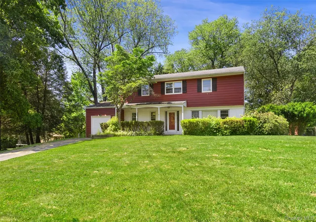 Homes for sale in Yorktown, NY | 961 Lester Rd, Yorktown, NY 10598 | MLS# 1009189