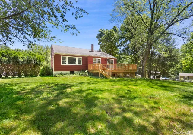 Photo 3 of Sale Pending at 961 Lester Rd, Yorktown Heights, NY 10598 | MLS# 1009189 | Listing updated on 2026-07-17
