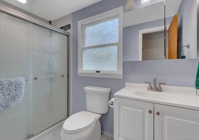 29th image of 115 North Evergreen Dr, Selden, NY 11784 | MLS# 1009200