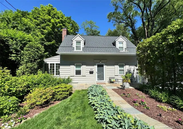 Homes for sale in White Plains, NY | 23 Chadwick Rd, White Plains, NY 10604 | MLS# 1009204