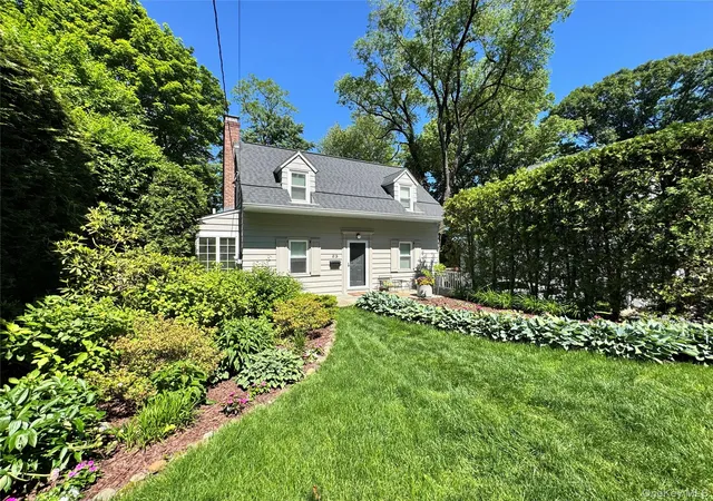 Homes for sale in White Plains, NY | 23 Chadwick Rd, White Plains, NY 10604 | MLS# 1009204