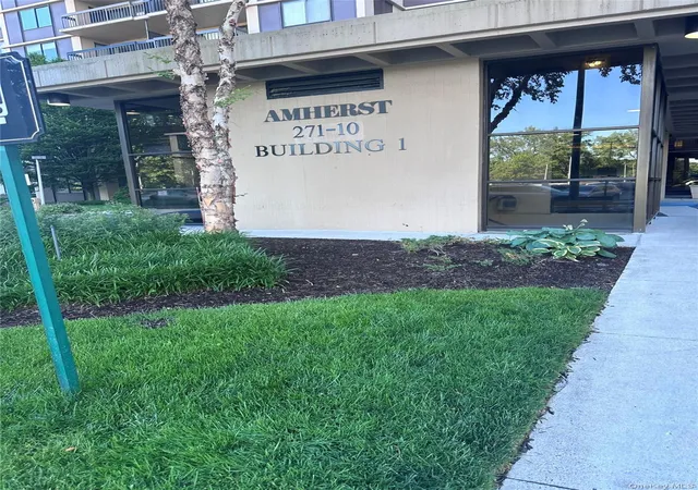 Photo 1 of Sale Pending at 27110 Grand Central Pkwy #1U, Floral Park, NY 11005 | MLS# 1009224 | Listing updated on 2026-07-28