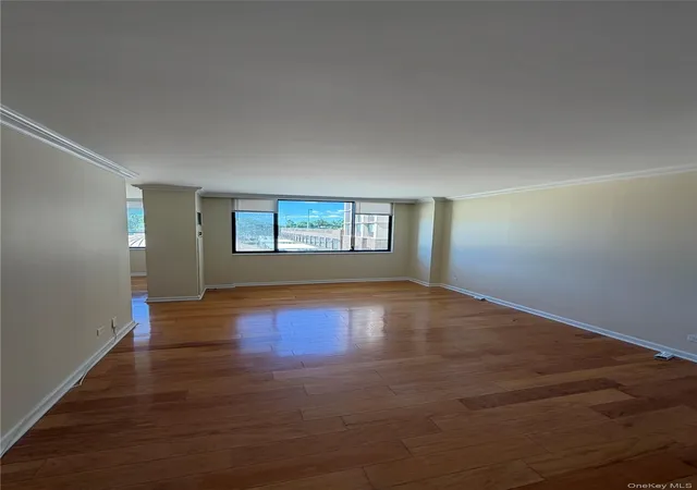 Photo 4 of Sale Pending at 27110 Grand Central Pkwy #1U, Floral Park, NY 11005 | MLS# 1009224 | Listing updated on 2026-07-28
