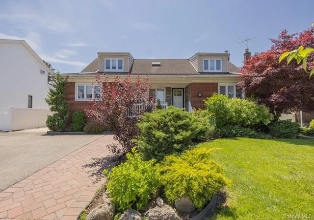 Photo 1 of Sale Pending at 933 3rd Avenue, Hempstead, NY 11010 | MLS# 1009226 | Listing updated on 2026-08-28